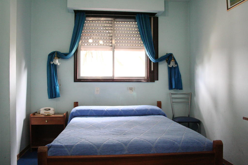 Hotel Touring Club Trelew Szoba fotó